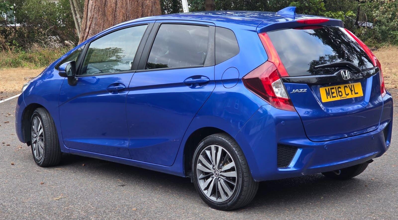 2016 Honda Jazz — photo 4